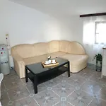Maria *