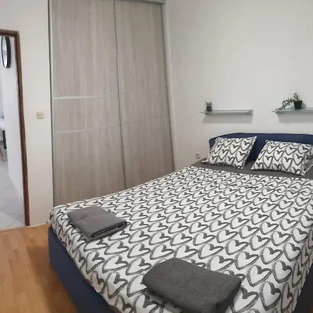Apartment Maria Vir